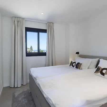Luxery Apartment With Terrace In Higueron Fuengirola Exterior photo