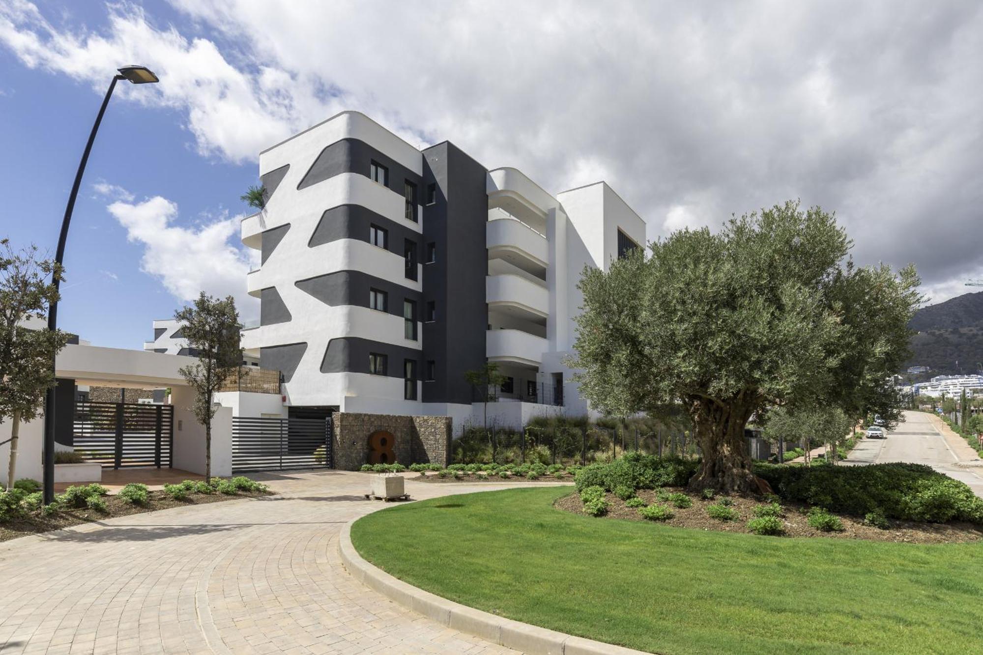 Luxery With Terrace In Higueron Appartement *